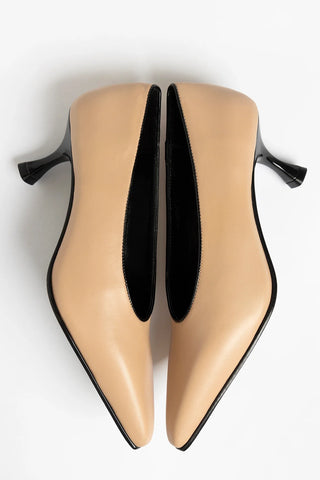 Cambon Pump Sand Leather Pump Larroudé