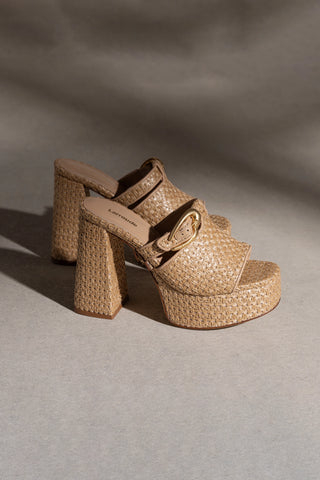 Dolly Verona Mule In Natural Raffia