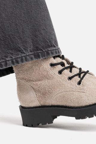 Trinity Boot In Rhino Suede