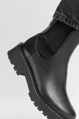 Sancha Boot In Black Leather