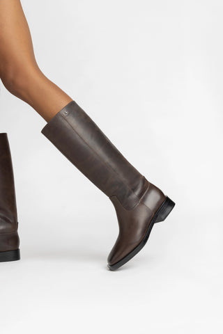 Anne Boot In Brown Shadow Leather