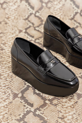 Suki Flatform Loafer In Black Box Leather